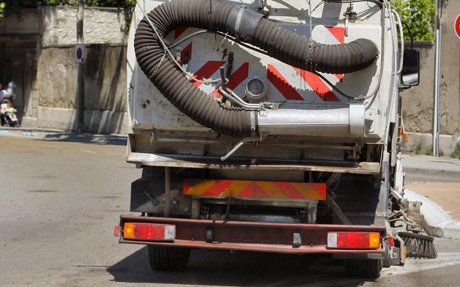 camion pompage assainissement Houilles